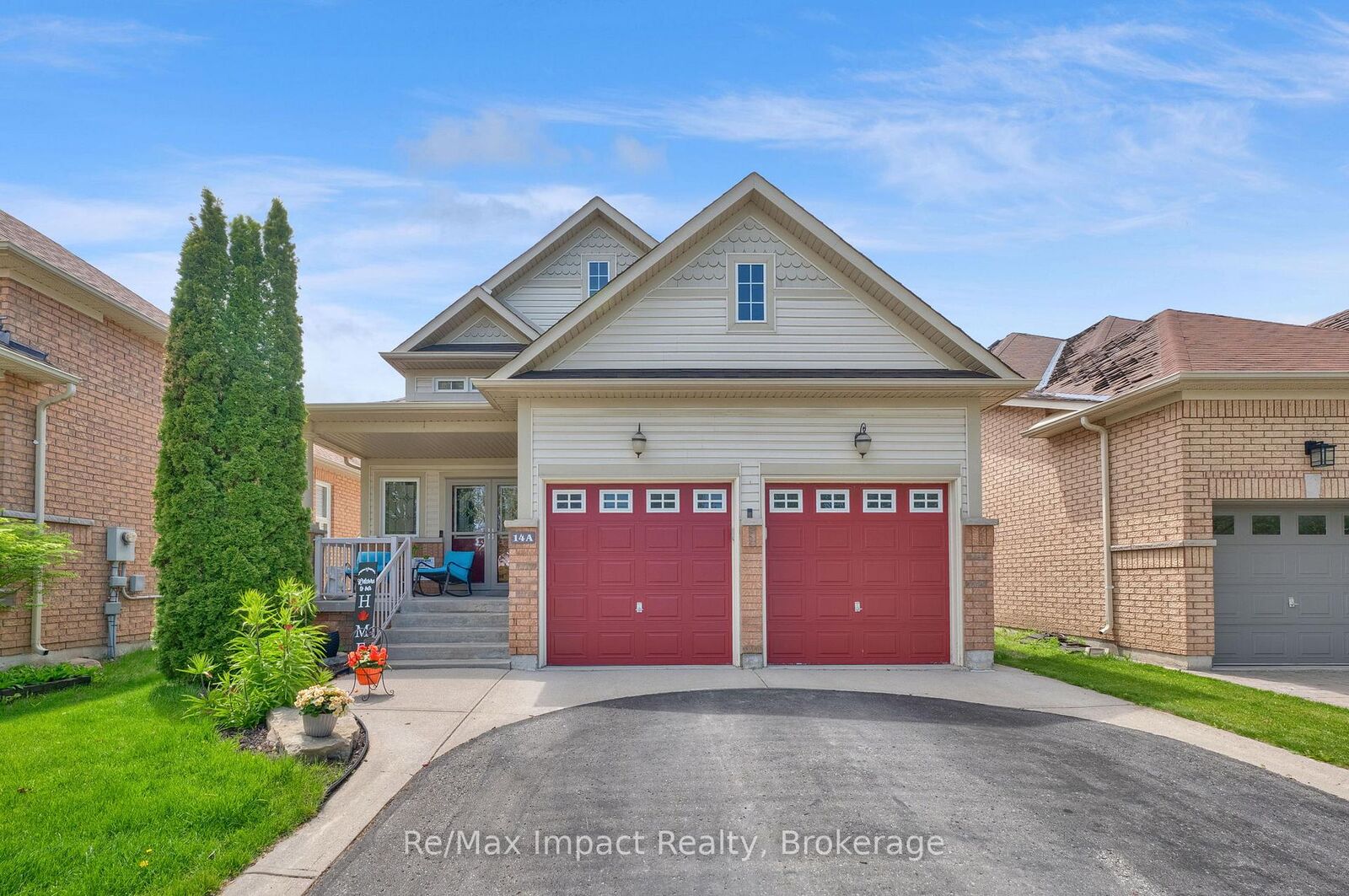 Property Photo:  14A Hunt Street  ON L1C 0A4 