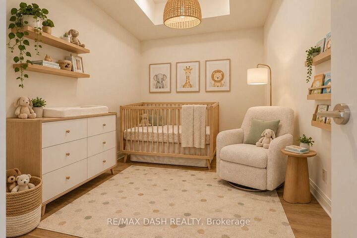 Property Photo:  151 Avenue Road 310  ON M5R 2H7 