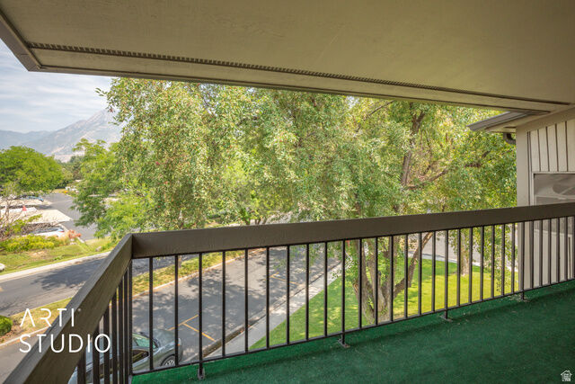 Property Photo: 5720 S Waterbury Way S K UT 84121