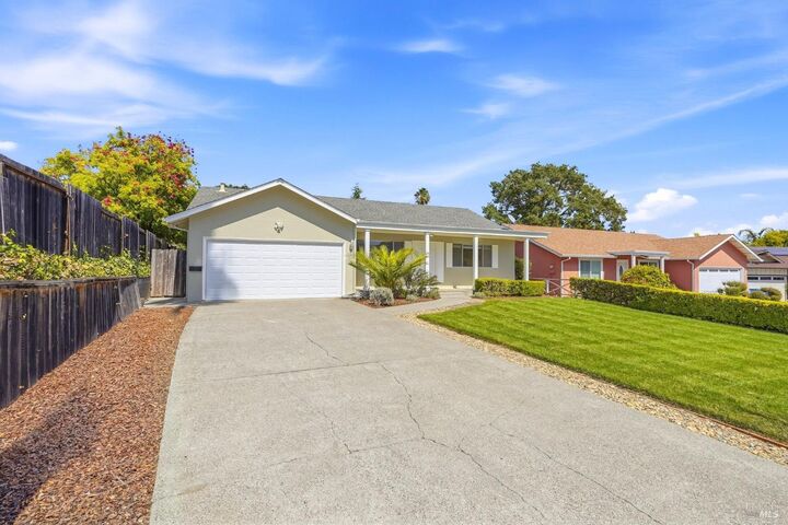 Property Photo: 25 San Aleso Court CA 94945