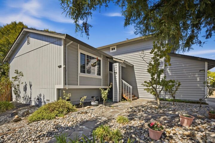 Property Photo:  3535 Banyan Street  CA 95403 