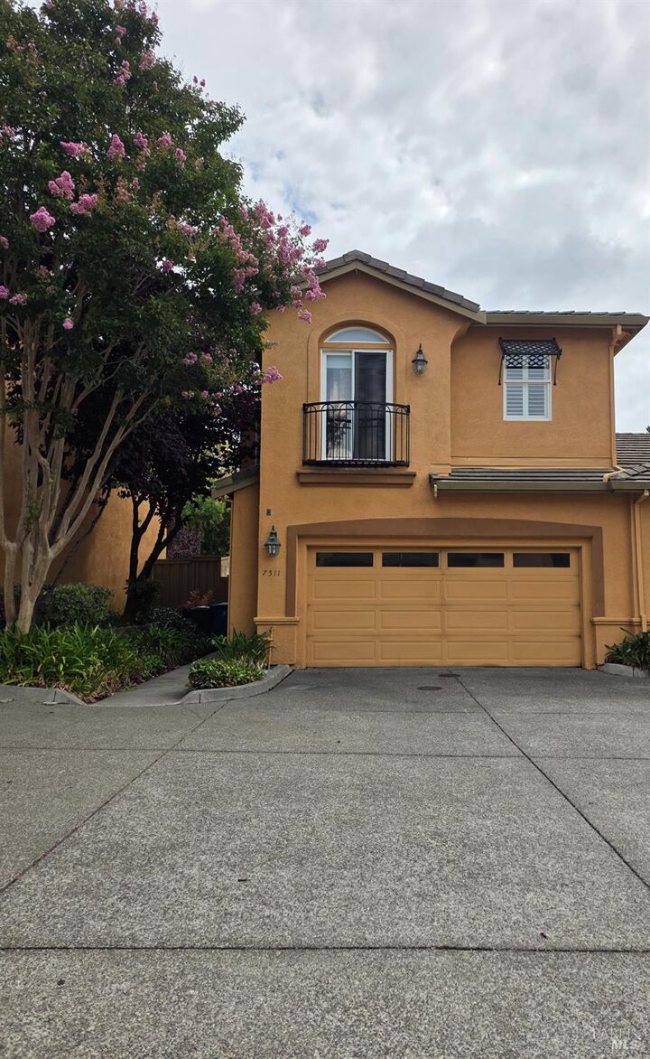 Property Photo: 7511 King Leopold Court CA 94591
