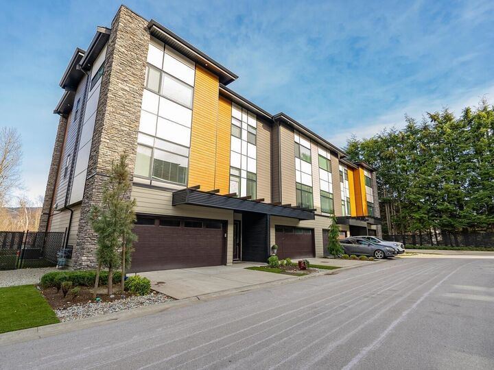 Property Photo: 33209 Cherry Avenue 23 BC V2V 0G8