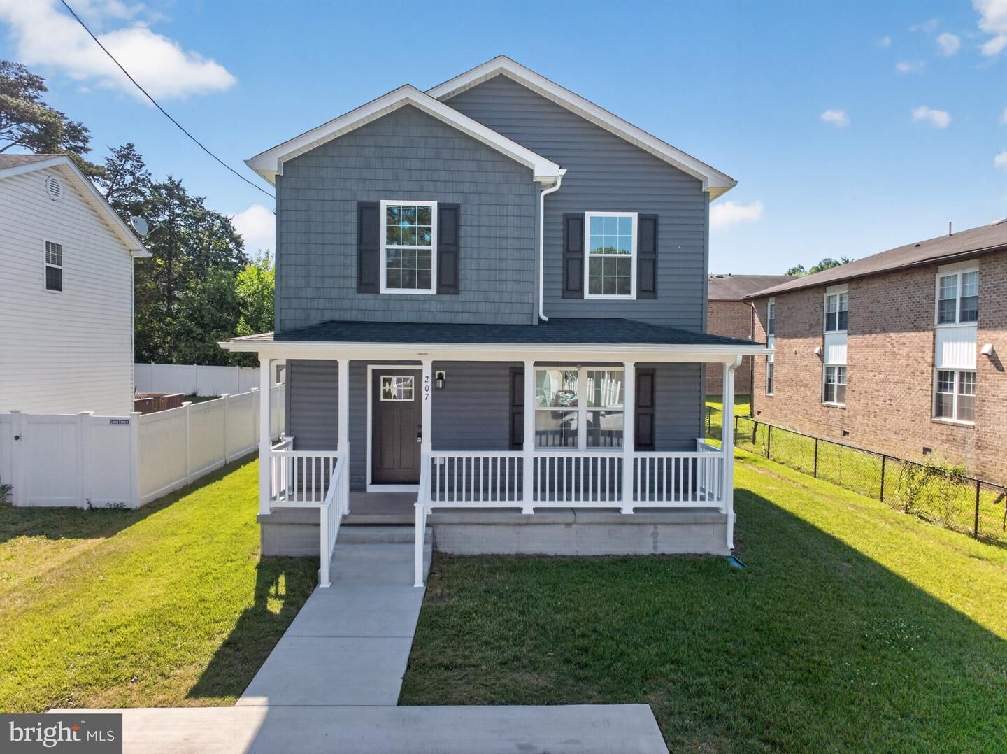 Property Photo:  207 S Loudoun Street  VA 22657 