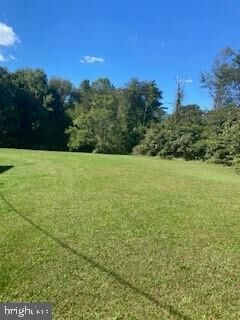 Property Photo: 4406 Ringwood Road VA 20181