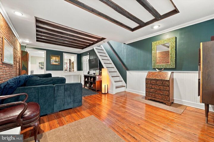 Property Photo: 212 W Wildey Street PA 19123