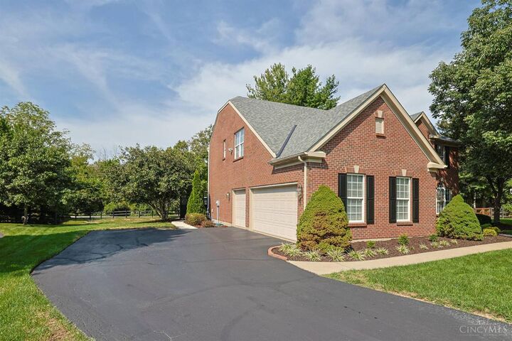 Property Photo:  217 Hatcher Court  OH 45140 