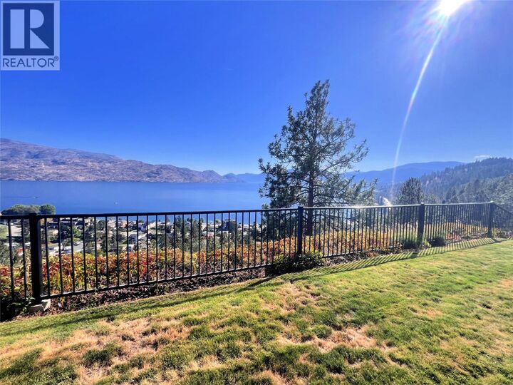 Photo de la propriété:  4350 Ponderosa Drive 113  BC V0H 1X5 