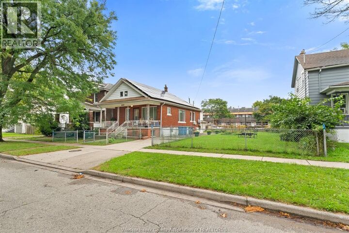 Property Photo:  539 Brock Street  ON N9C 2T1 
