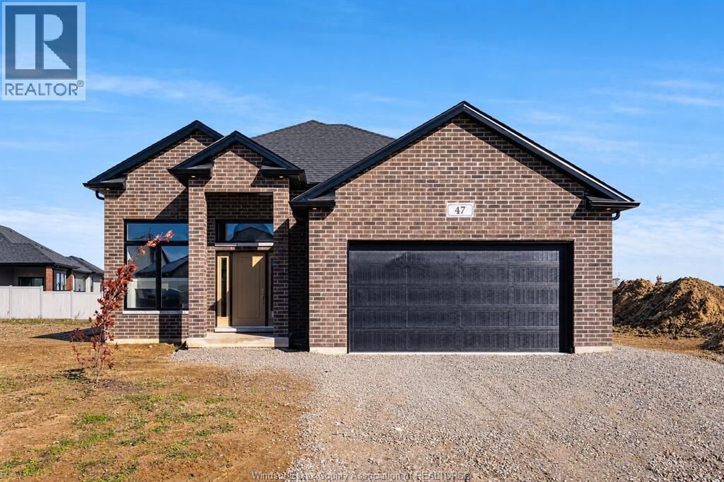Property Photo:  47 Bloomington Way  ON N7L 0H2 