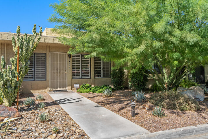 Property Photo:  2433 Los Patos Drive  CA 92264 