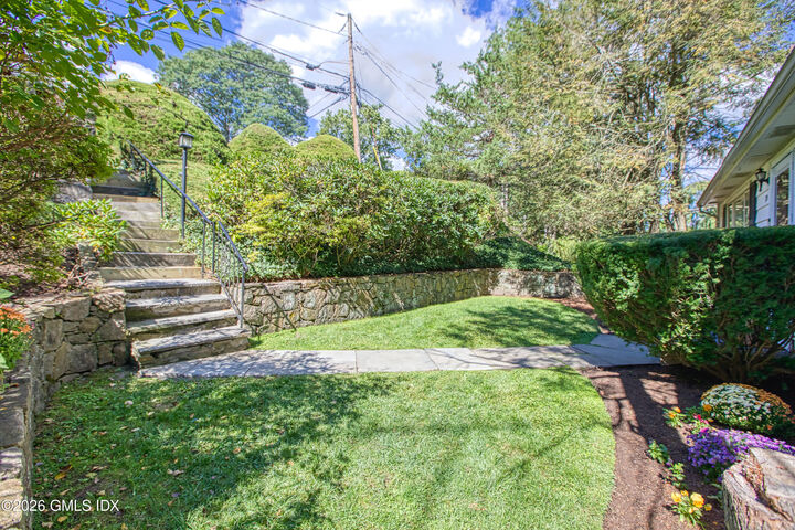 Property Photo: 113 Pilgrim Drive CT 06831