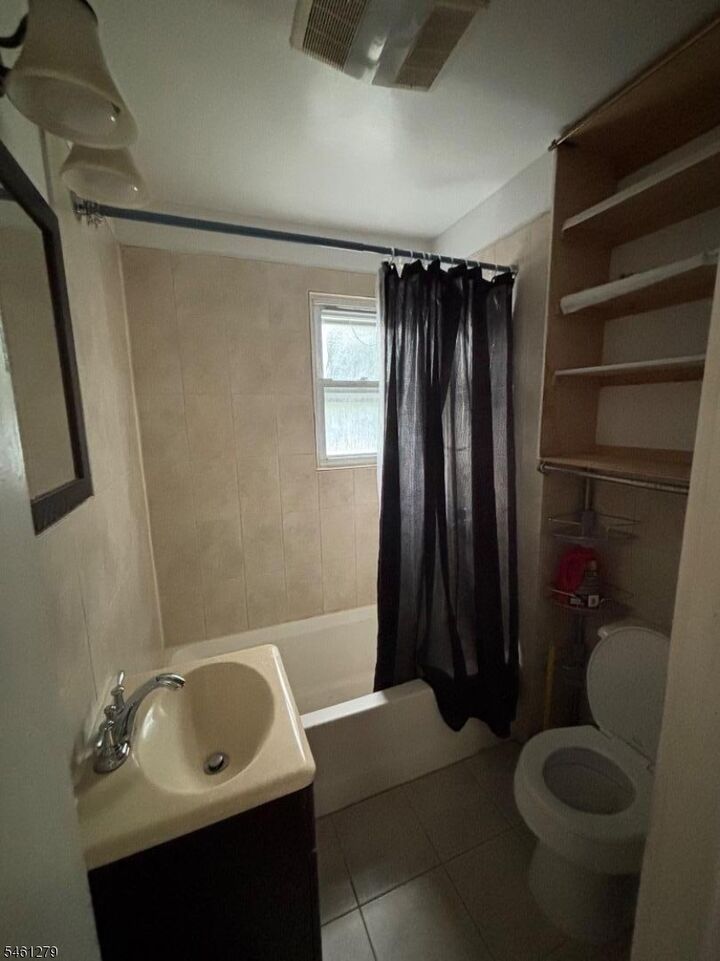 Property Photo:  35 Monticello Ave 3  NJ 07106 