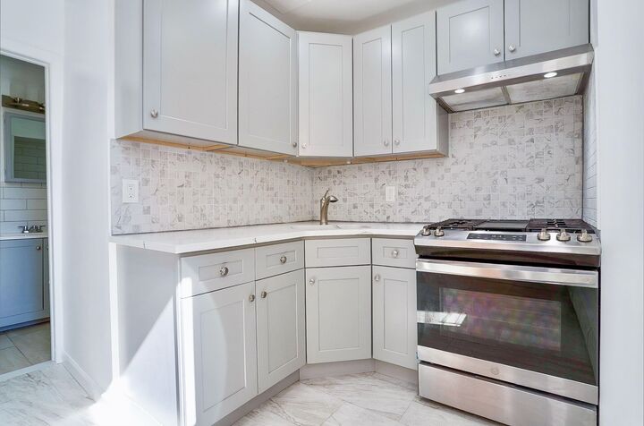 Property Photo: 190 Clinton Ave 2 NJ 07304
