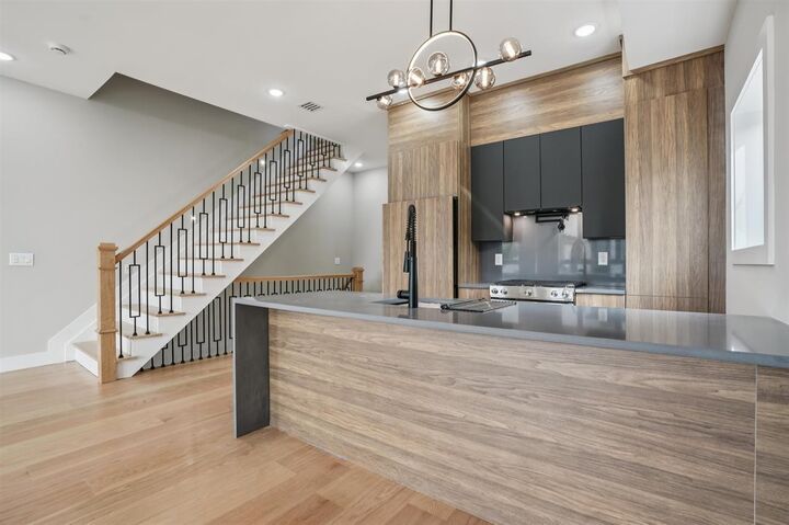 Property Photo: 68 Thorne St 2 NJ 07307