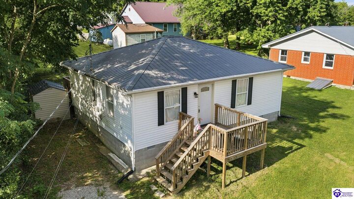 Property Photo: 525 Leavette Avenue KY 42754