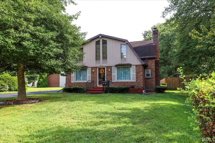Property Photo: 3219 Washington Avenue IN 47714-0440