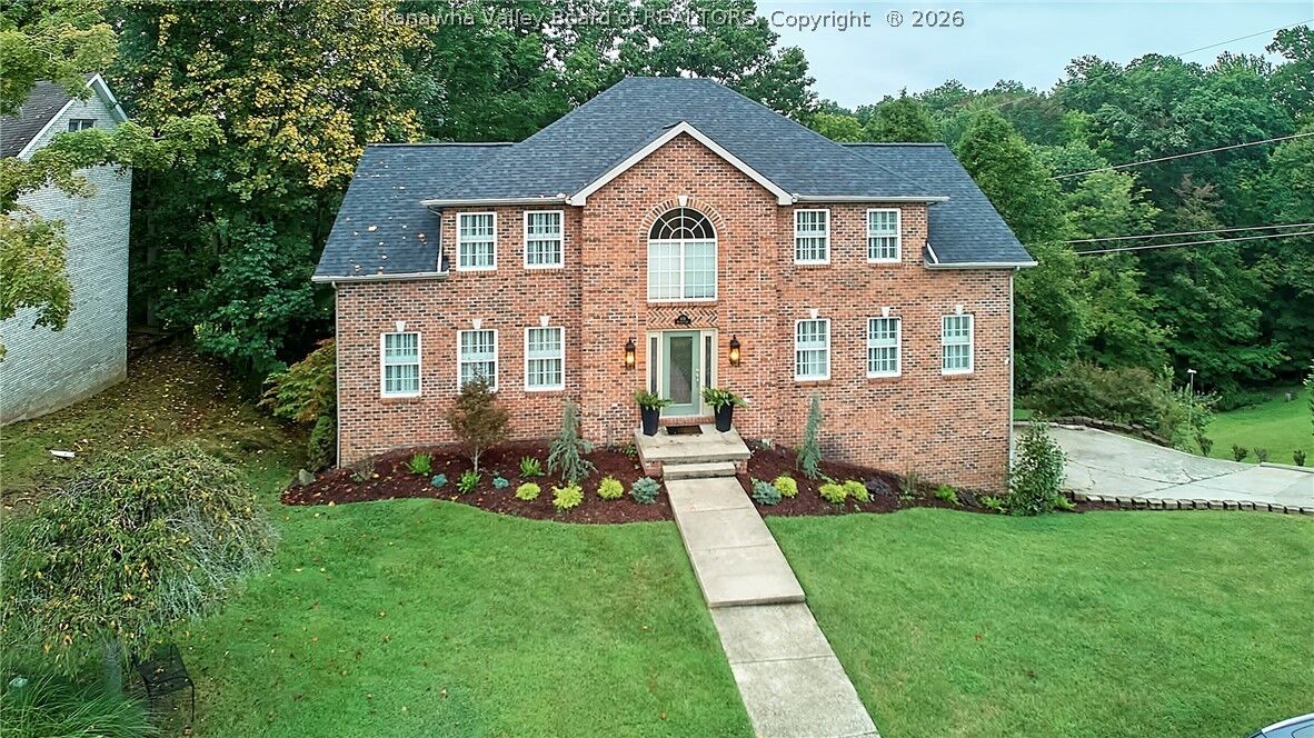 Property Photo:  424 Woodbridge Drive  WV 25311 
