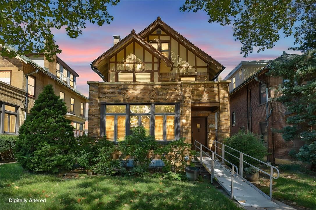 Property Photo: 2215 W Gordon Street PA 18104