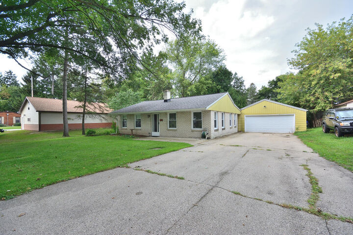 Property Photo:  2415 N 3rd Ln  WI 53066 
