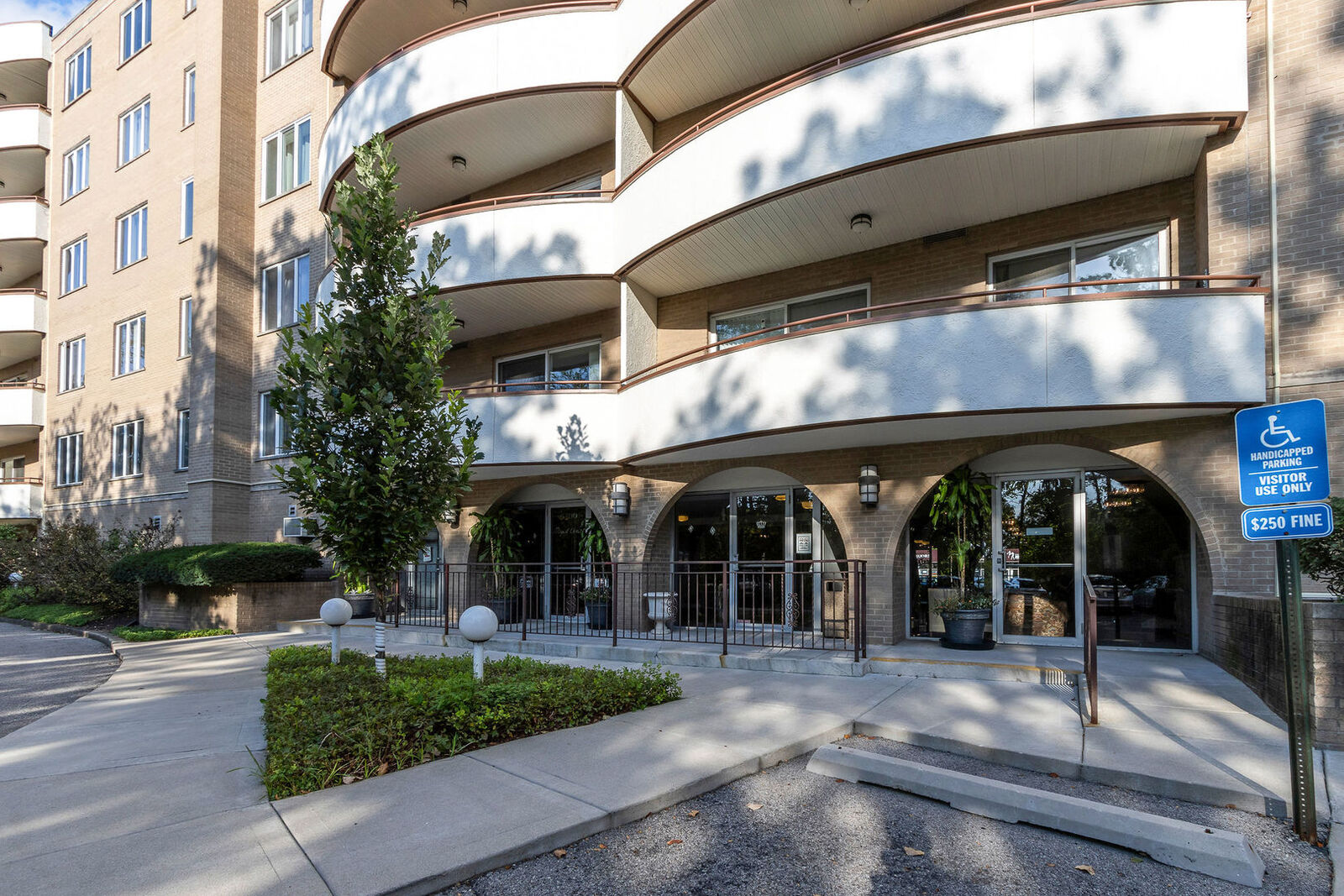 Property Photo:  6400 N Cicero Avenue 416  IL 60712 