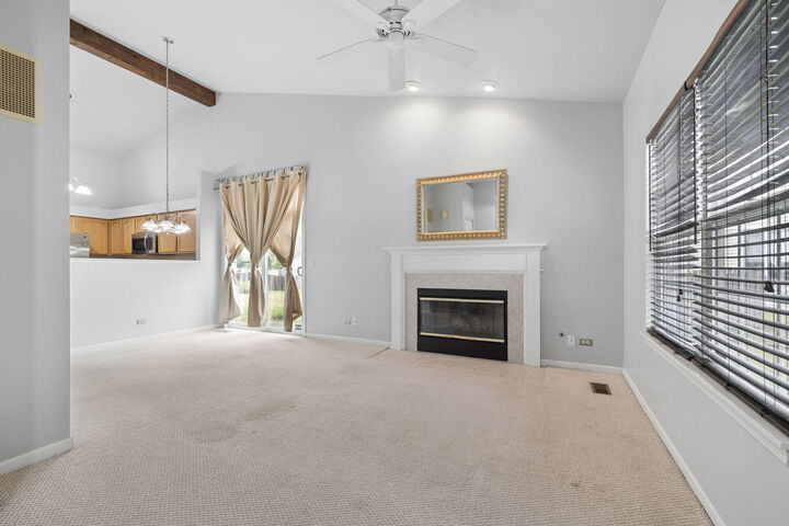 Property Photo:  2828 Rebecca Court  IL 60538 