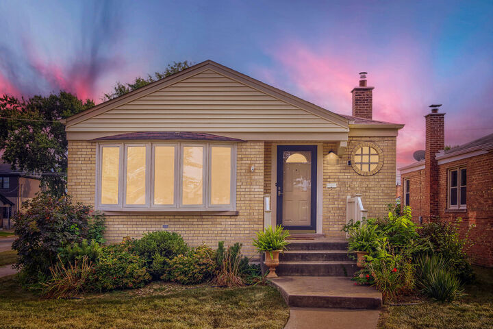 Property Photo: 3901 W 107th Street IL 60655