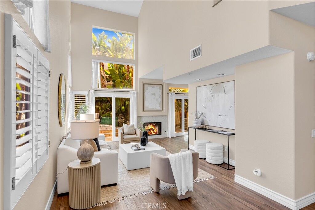 Property Photo:  1003 Via Presa  CA 92672 