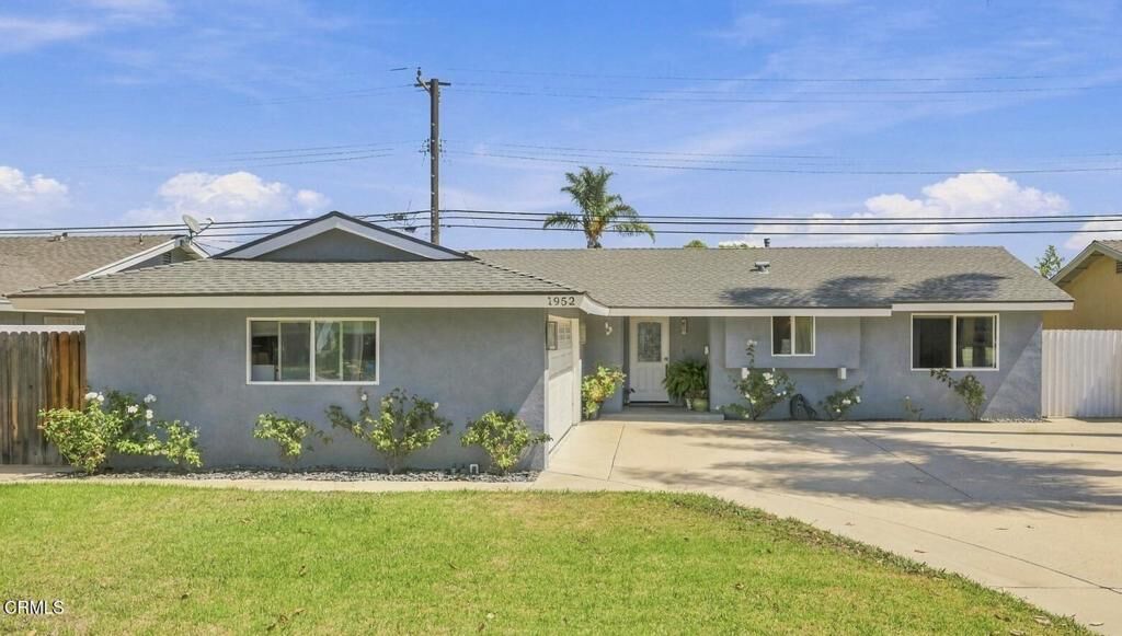 Property Photo:  1952 Snow Avenue  CA 93036 