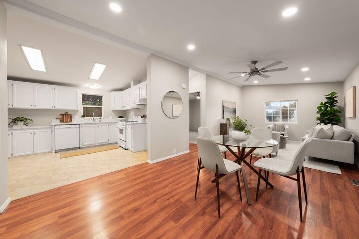 Property Photo: 29 Emperor CA 95827