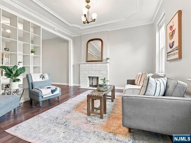 Property Photo:  35 Waverly Street 3  NJ 07306 