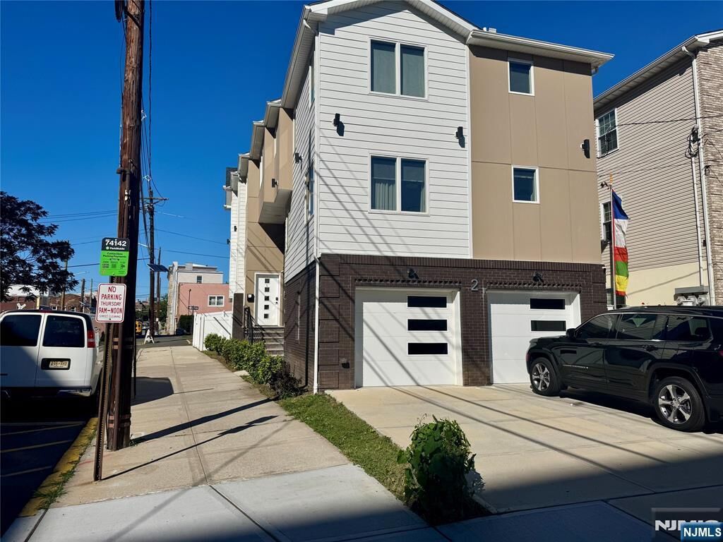 Property Photo:  2 Sherman Avenue 1L  NJ 07029 