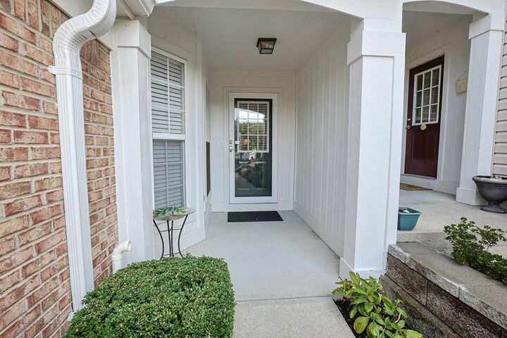 Property Photo:  320 Shadow Ridge Drive  KY 41076 
