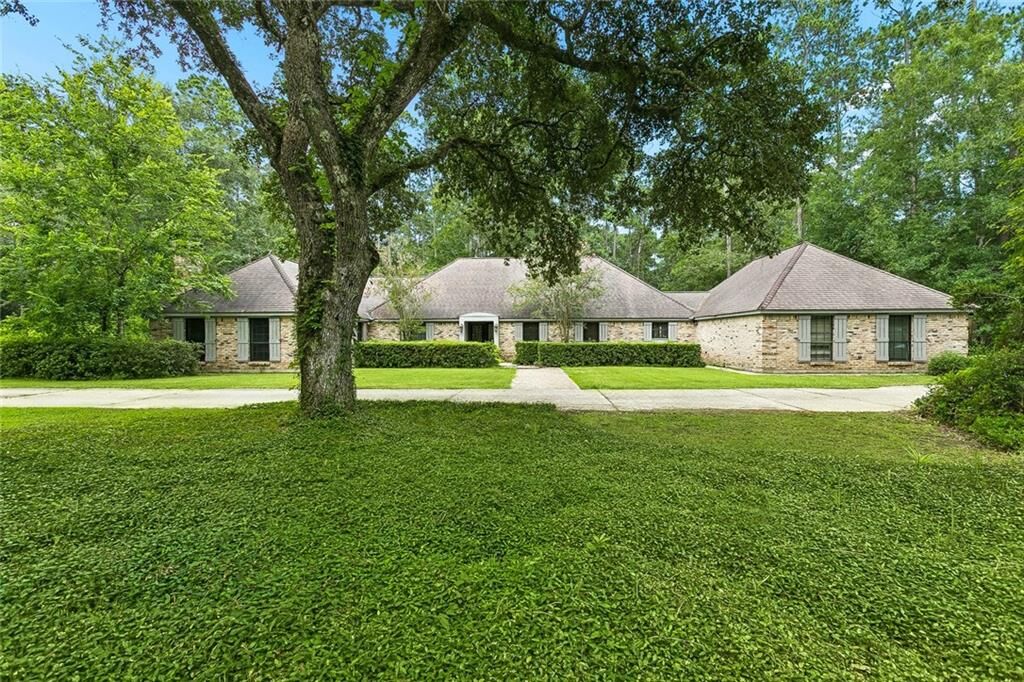 Property Photo: 721 Highway 1085 Highway LA 70447