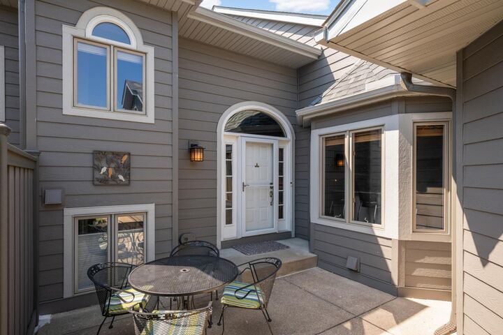 Property Photo:  11887 Minnetonka Boulevard  MN 55305 