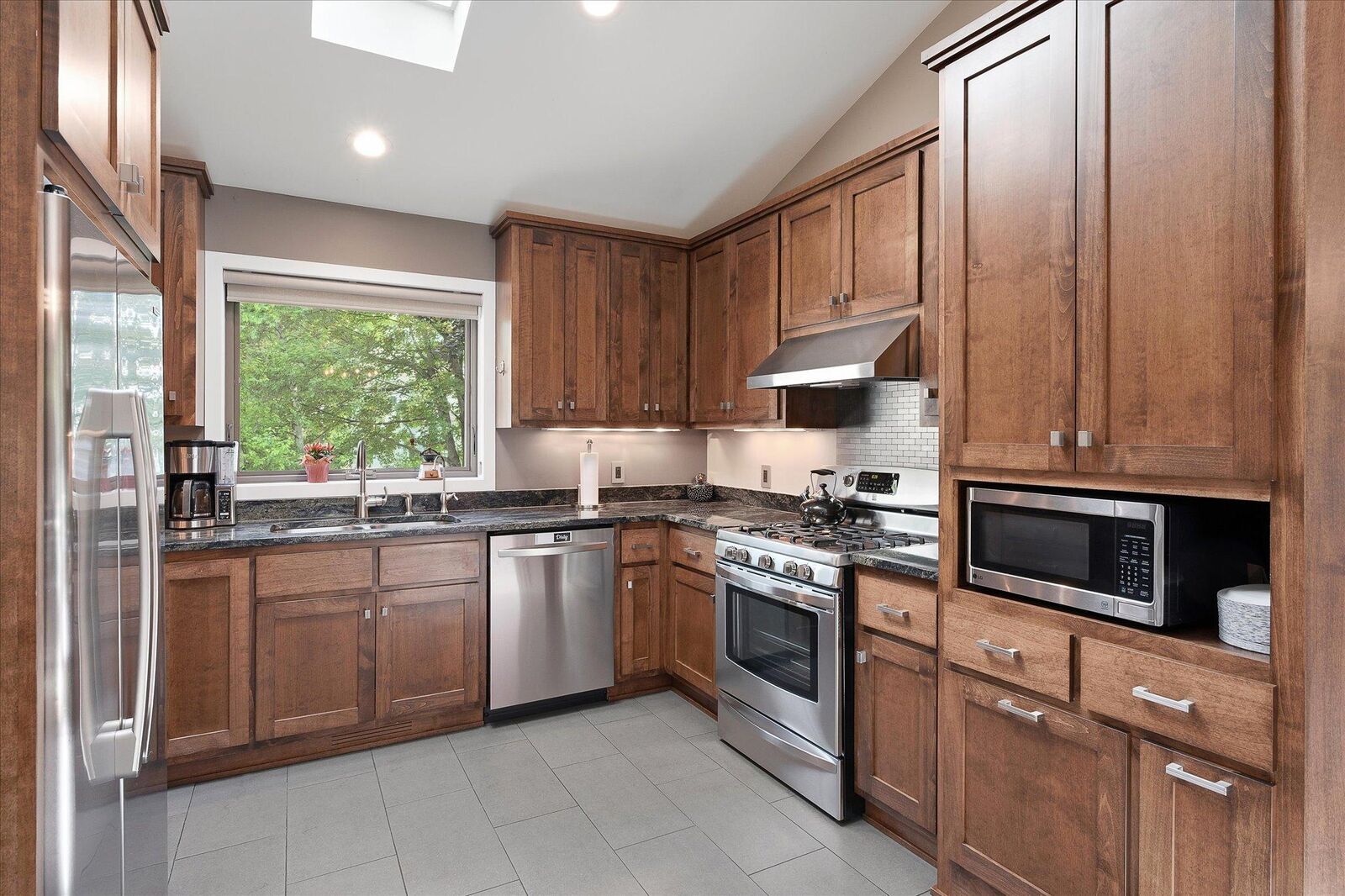 Property Photo: 15809 Nursery Drive MN 55345