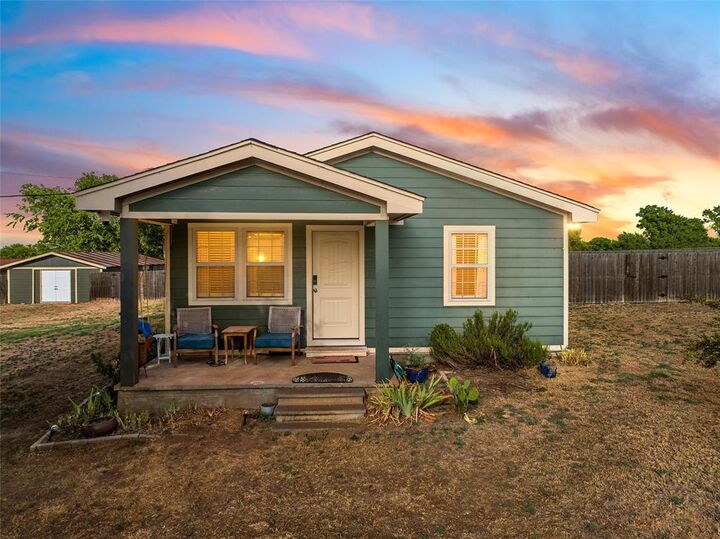 Property Photo: 232 Hcr 4263 TX 76645