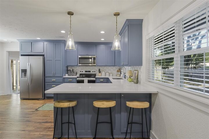 Property Photo:  313 Highland Avenue  TX 75165 