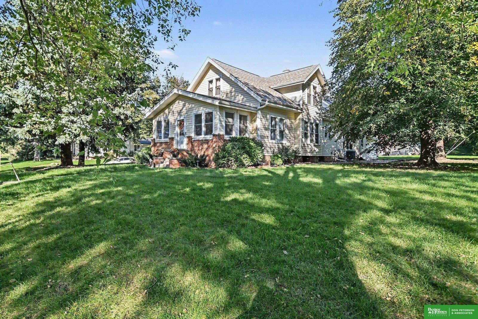 Property Photo:  646 N Colfax Street  NE 68788 