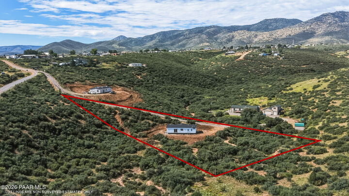 Property Photo:  400 S Hideaway Drive  AZ 86327 