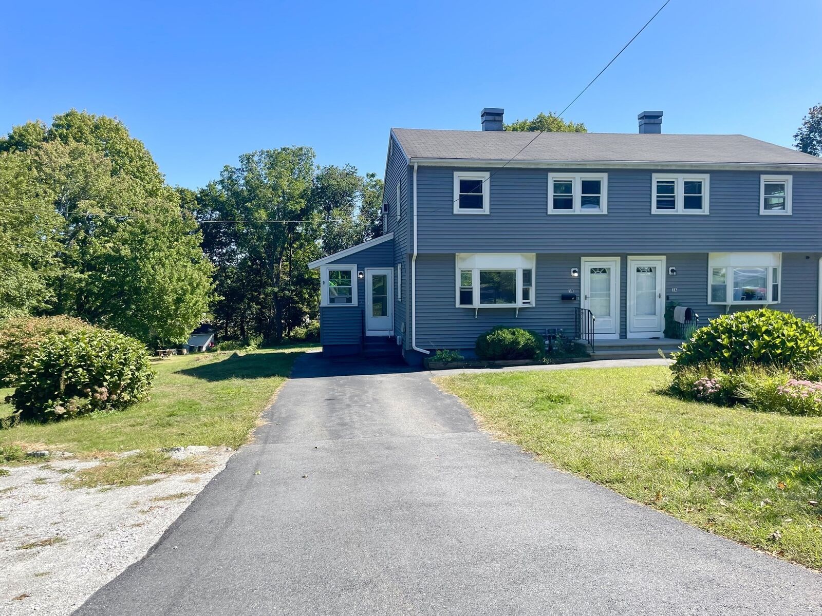 Property Photo: 3-B Tufts Ln B MA 01821