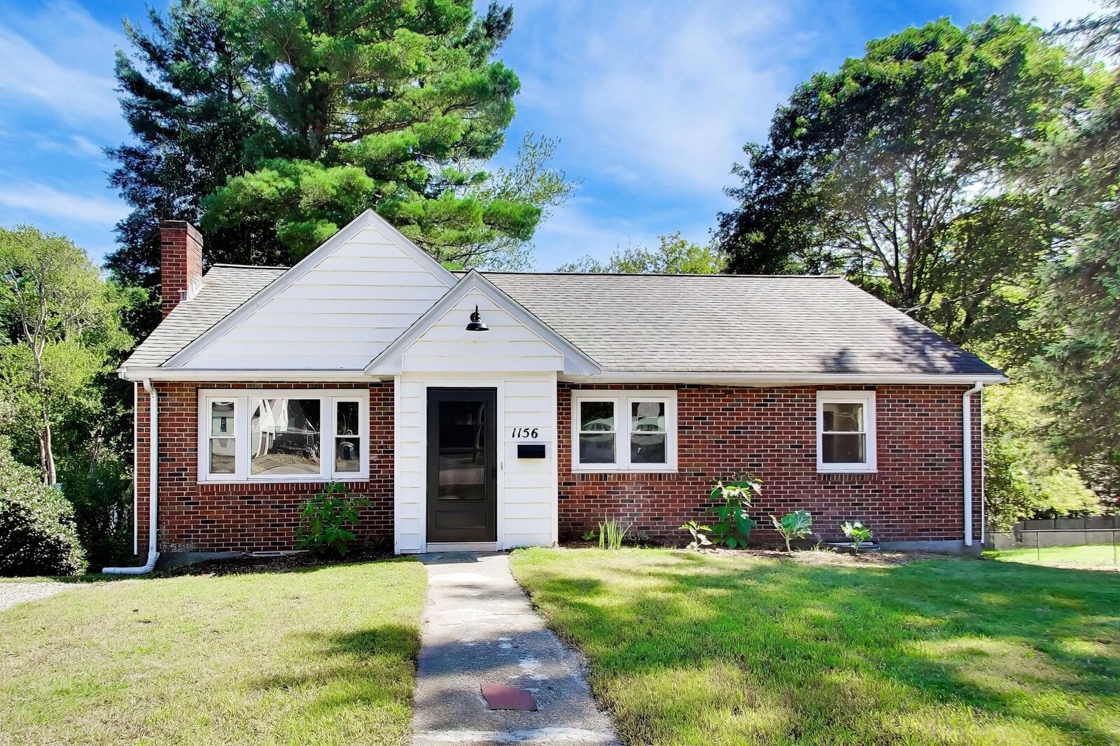 Property Photo:  1156 Washington St  MA 02081 