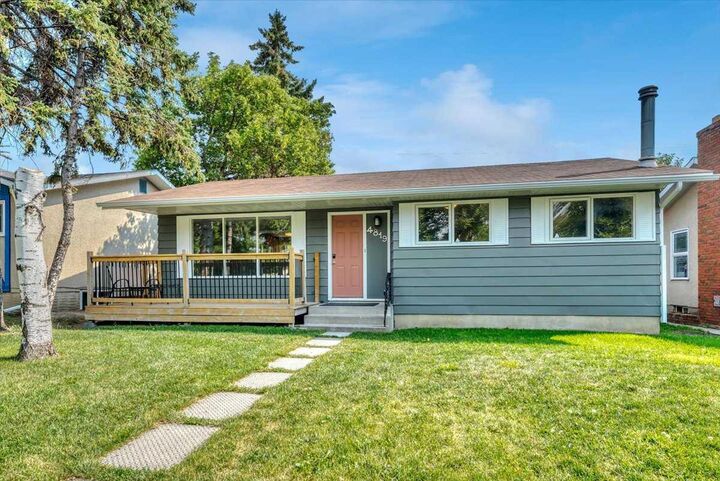 Property Photo:  4819 Memorial Drive SE  AB T2A 2P9 
