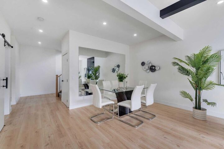 Property Photo:  247 Coopers Cove SW  AB T4B 4C3 