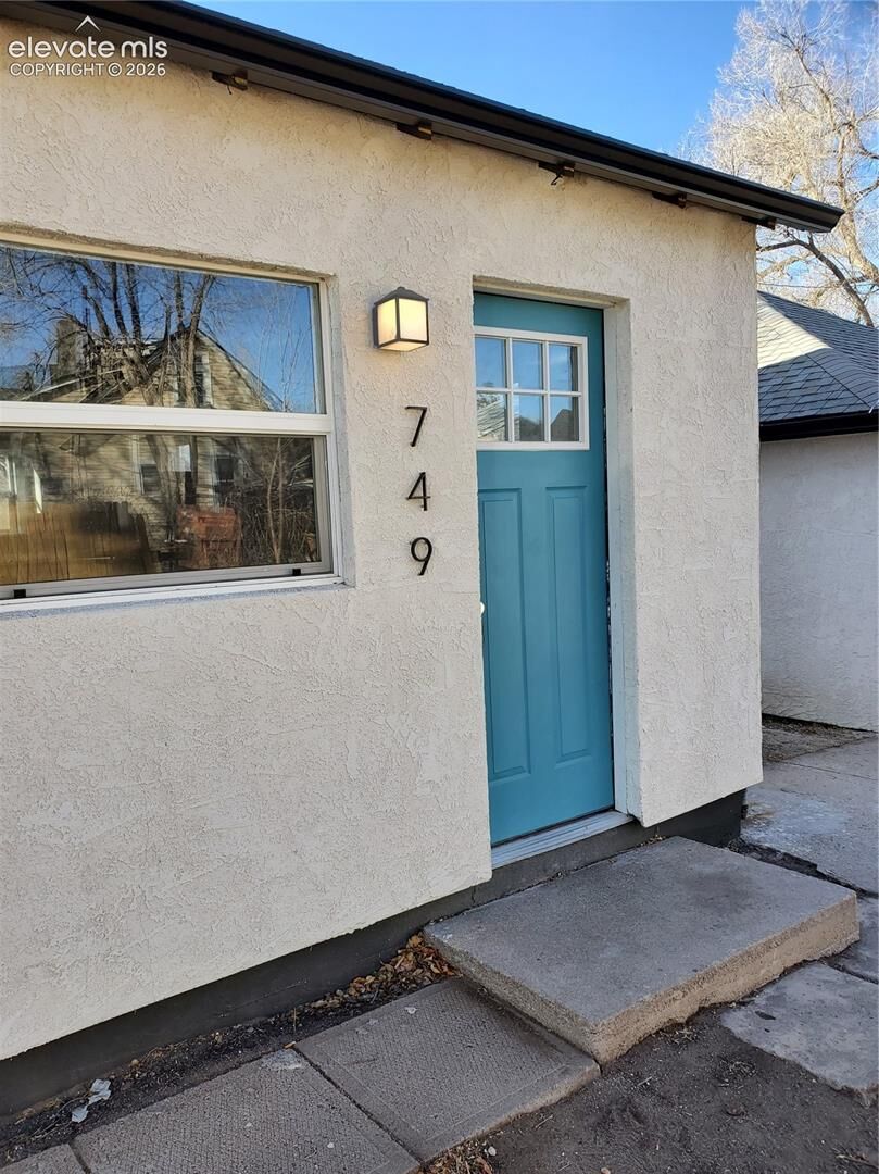 Property Photo:  749 E Cimarron Street  CO 80903 