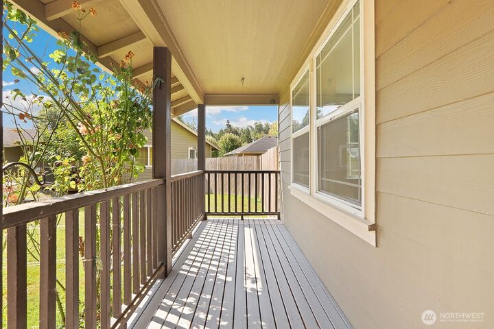 Property Photo: 904 Sapp Place WA 98284