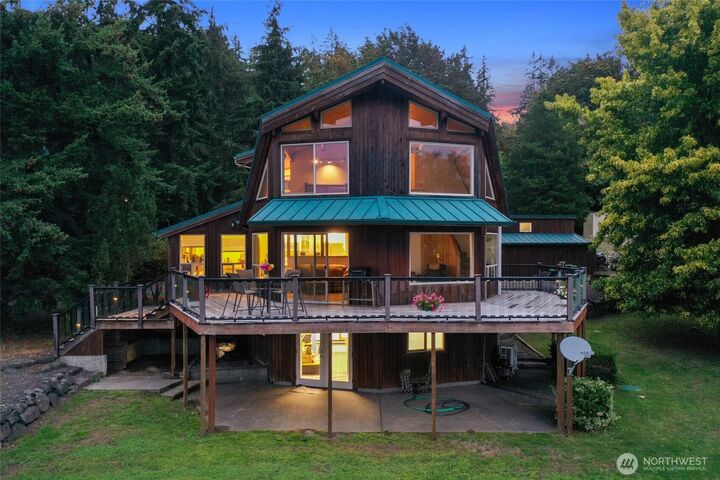 Property Photo:  605  Shine Road  WA 98365 