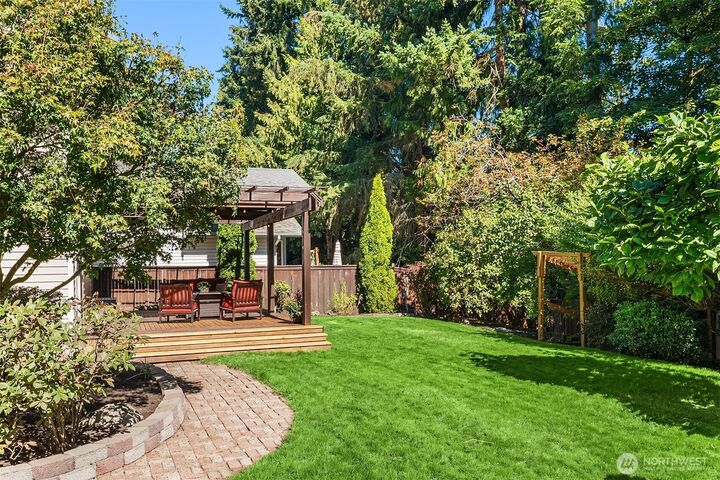 Property Photo: 11323 37th Avenue SE WA 98208