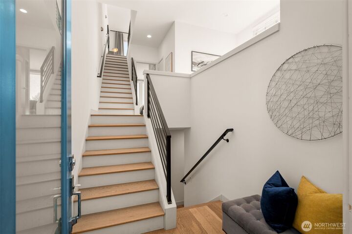 Property Photo: 104 -A 19th E WA 98112