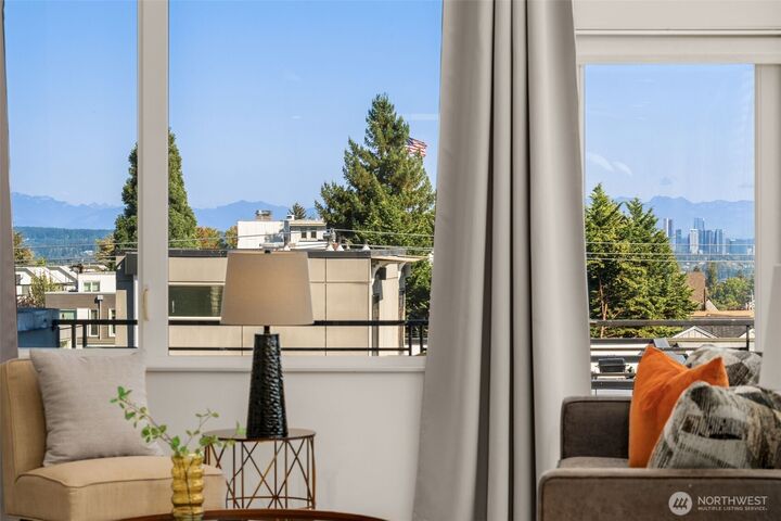 Property Photo: 104 -A 19th E WA 98112